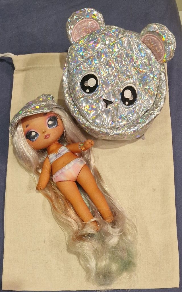 Muñeca Mini con Bolso Panda