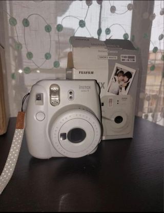 FujiFilm Instax Mini 9 bianca