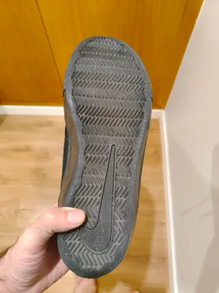 Zapatillas Nike SB negras 44