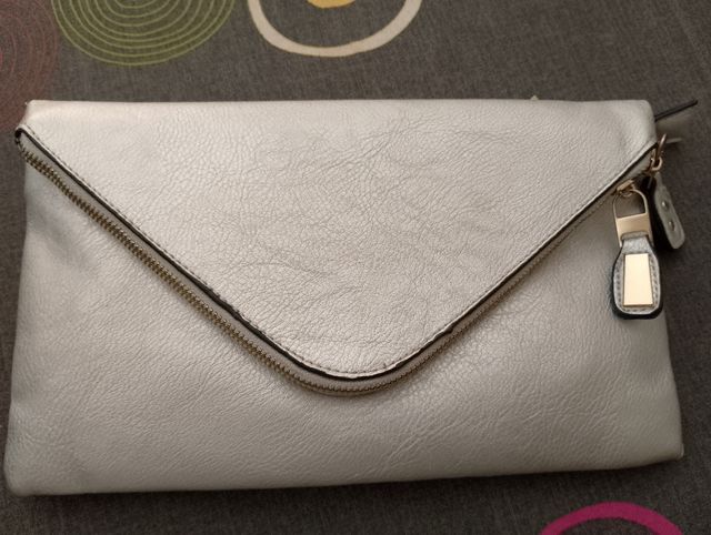 Bolso bandolera plateado