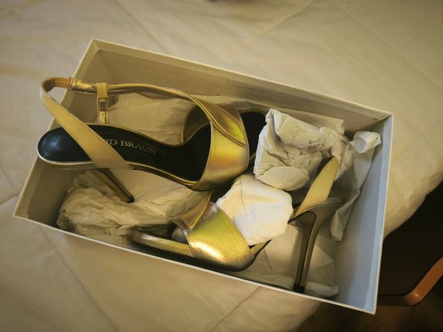 Sandalia de piel 36 doradas