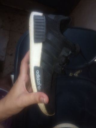 Adidas NMD R1 - Talla 39