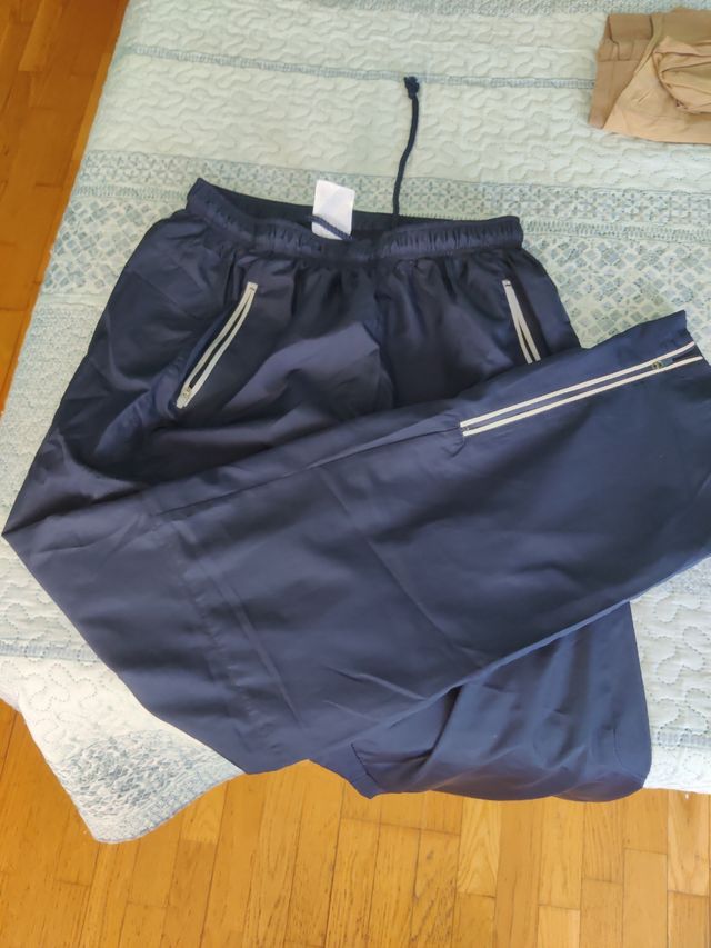 Chándal ejército talla L