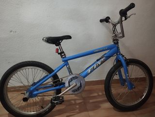 BMX Spanish Fly azul con rotor.
