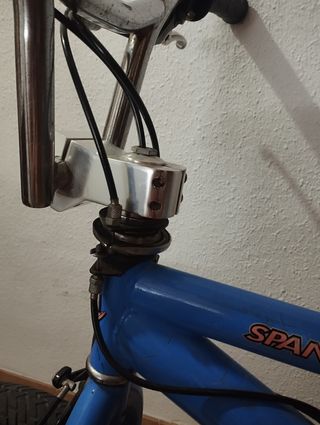 BMX Spanish Fly azul con rotor.