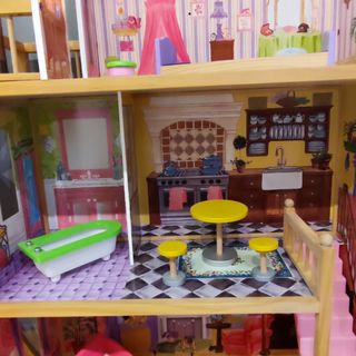 Casa muñecas KidKraft - 3 pisos