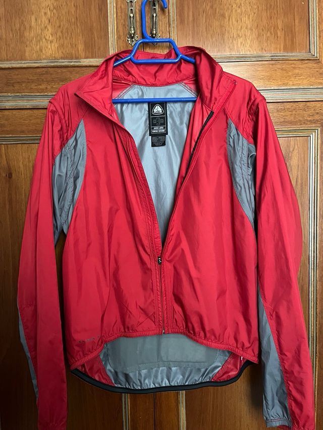 Chaqueta Nike running roja-gris Mujer