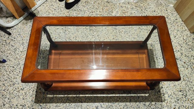 Mesa de centro de madera cristal