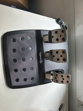 Logitech G29 + Pedales