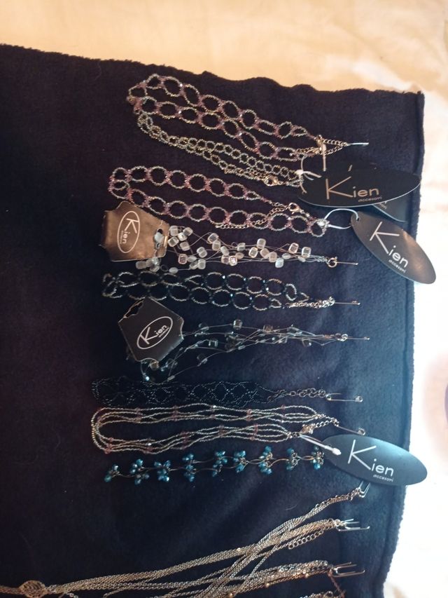 Gargantillas Kien - Plata y Negro