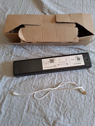 Escáner portátil HoldTop 3S marca Phomemo