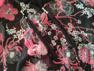 Vestido gasa floral largo negro/rojo