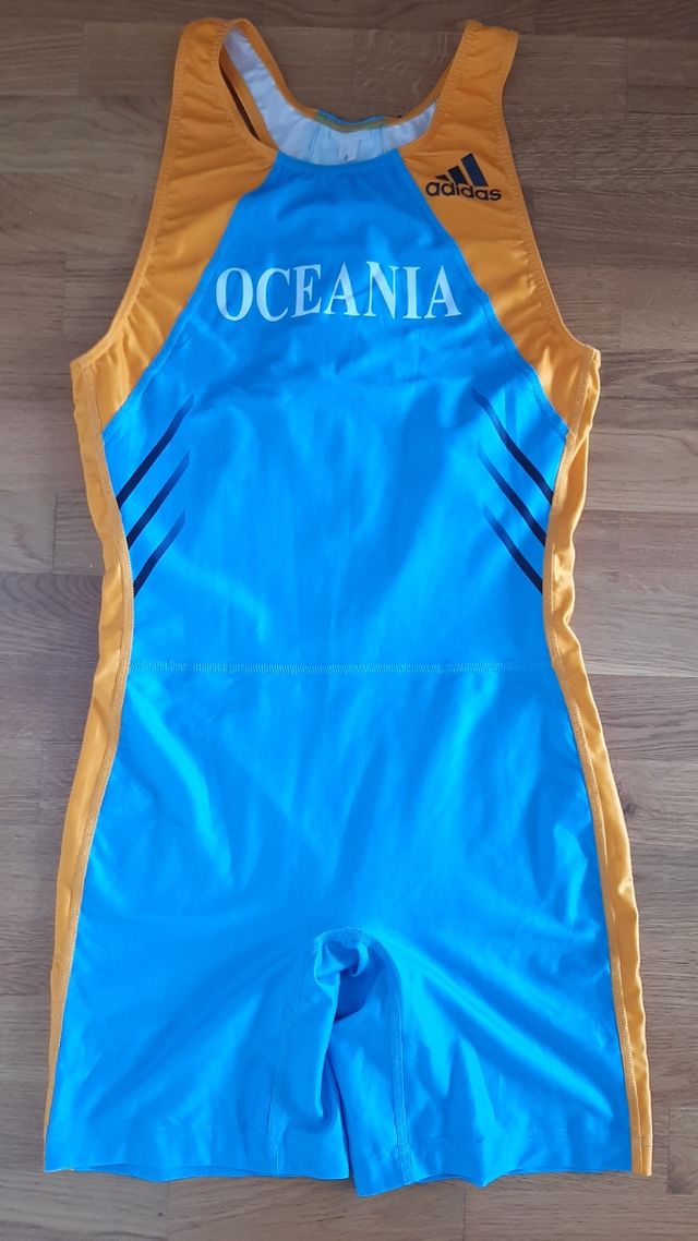 Body Adidas atletismo Oceanía