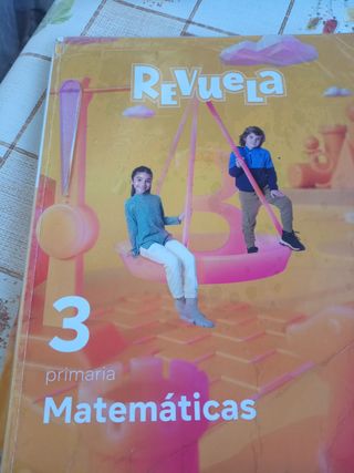 Matemáticas. 3 Primaria. Revuela