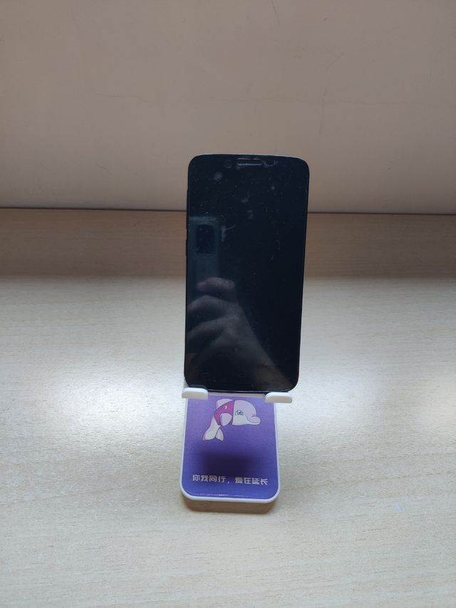 Soporte plegable para móvil