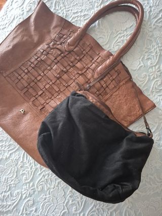 Bolso marrón tejido - 2 piezas