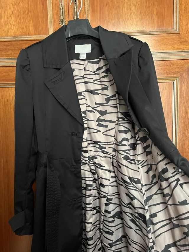 Chaqueta negra entretiempo