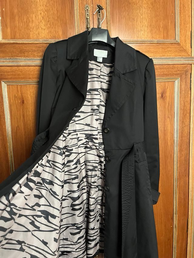 Chaqueta negra entretiempo