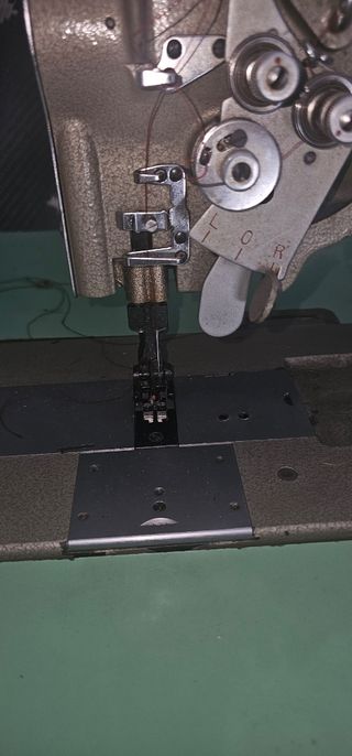 Máquina coser Juki LBH-526 industrial doble aguja