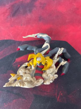 Figura Pokémon Platino Giratina