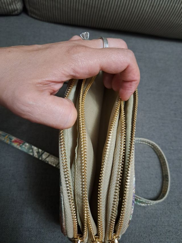 Borsetta a tracolla floreale dorata