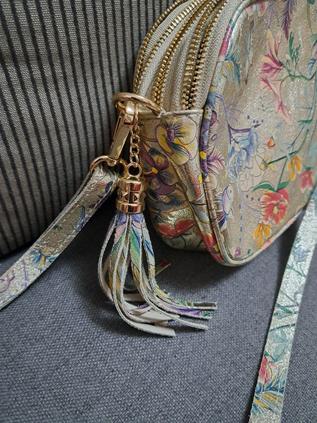 Borsetta a tracolla floreale dorata