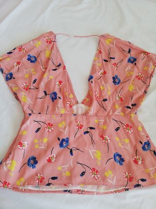 Blusa Zara floral rosa - Talla L