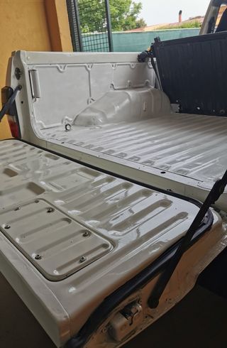 Autocaravana nissan patrol