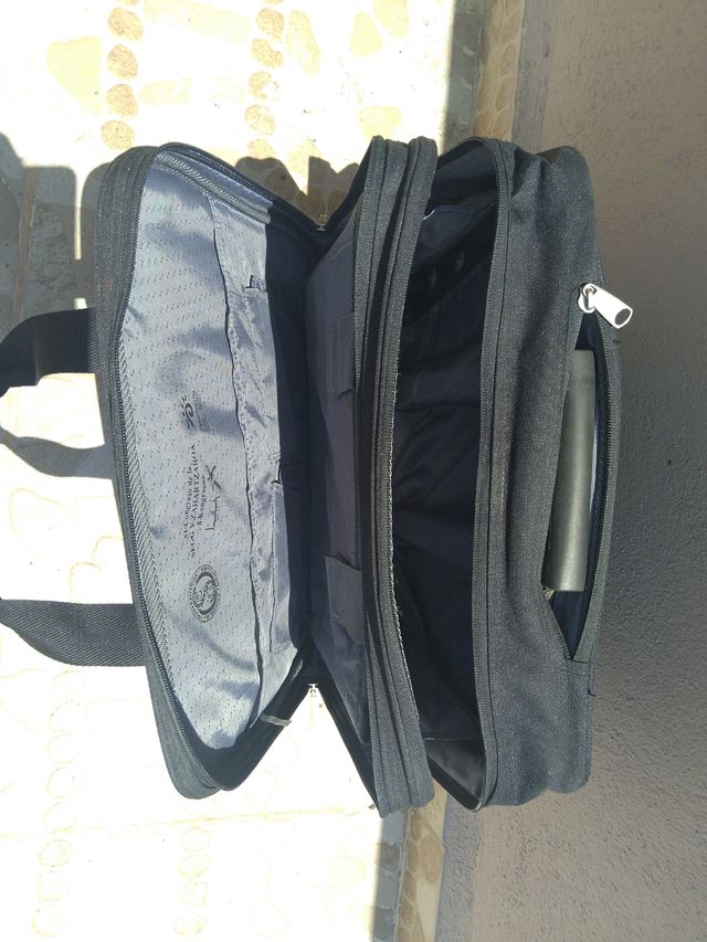 Maleta o maletín de mano