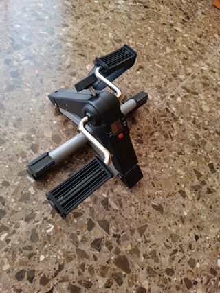 Bicicleta estática plegable