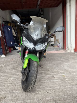 Kawasaki Z1000SX Verde - Moto