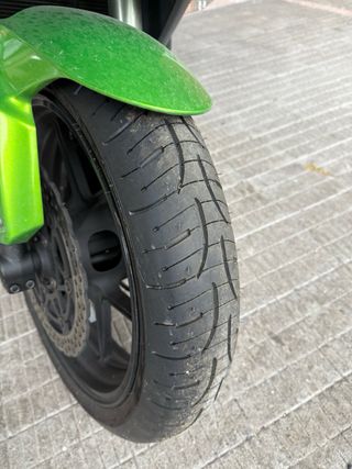 Kawasaki Z1000SX Verde - Moto