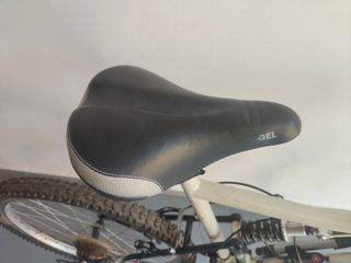 Bicicleta Rockrider 6.0 montaña