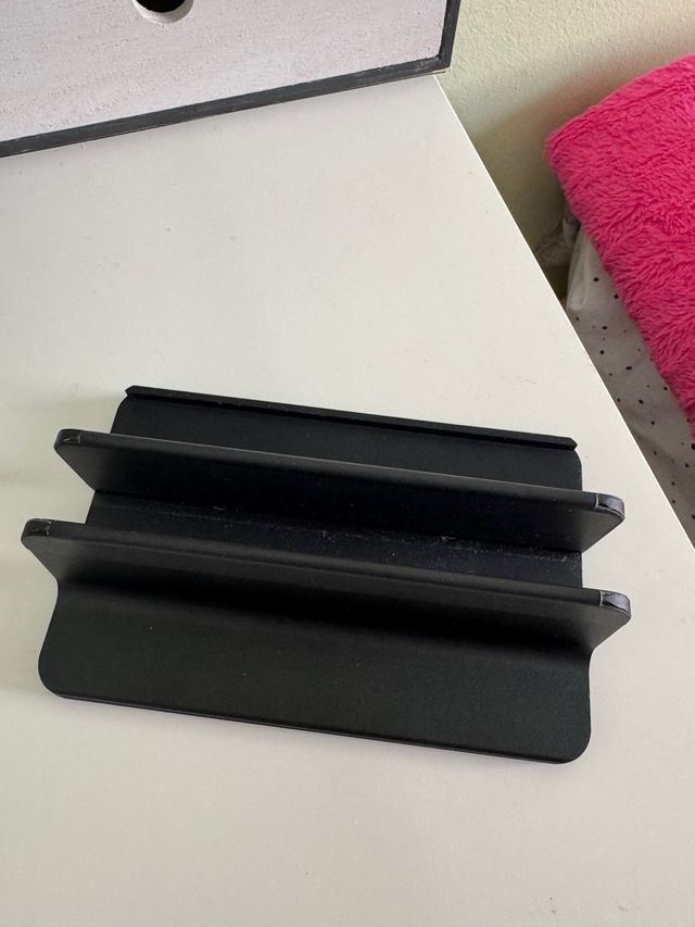 Soporte vertical tablet/portátil