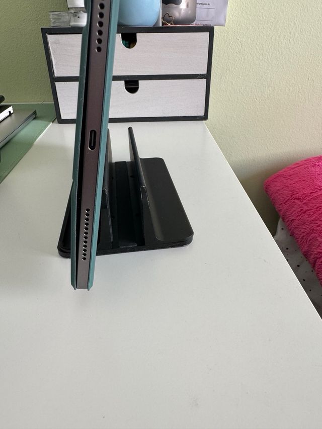 Soporte vertical tablet/portátil