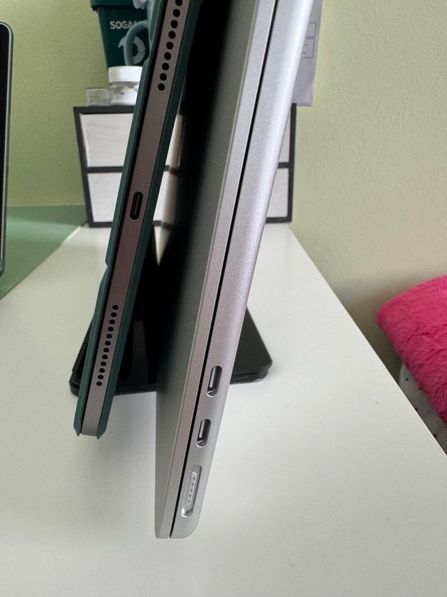 Soporte vertical tablet/portátil