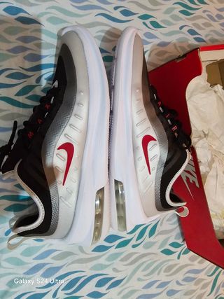 nike air plateadas