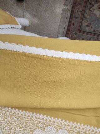 Lenzuola matrimoniali vintage senape e bianco