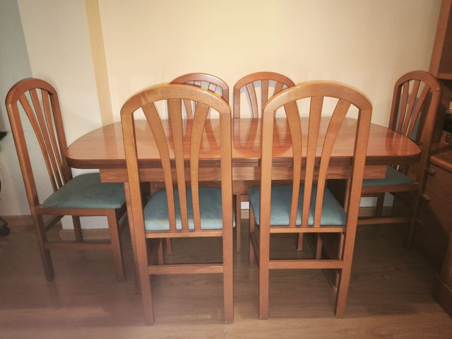 Tavolo da pranzo allungabile + 6 sedie