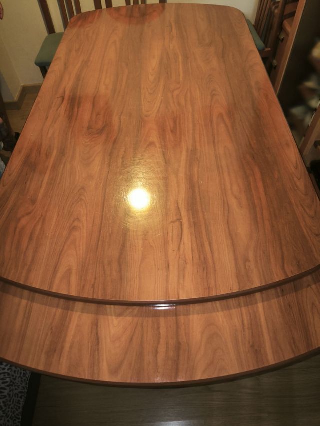 Tavolo da pranzo allungabile + 6 sedie