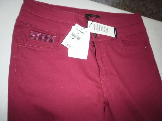 PANTALÓN MUJER A ESTRENAR COLOR BURDEOS. ELOGY