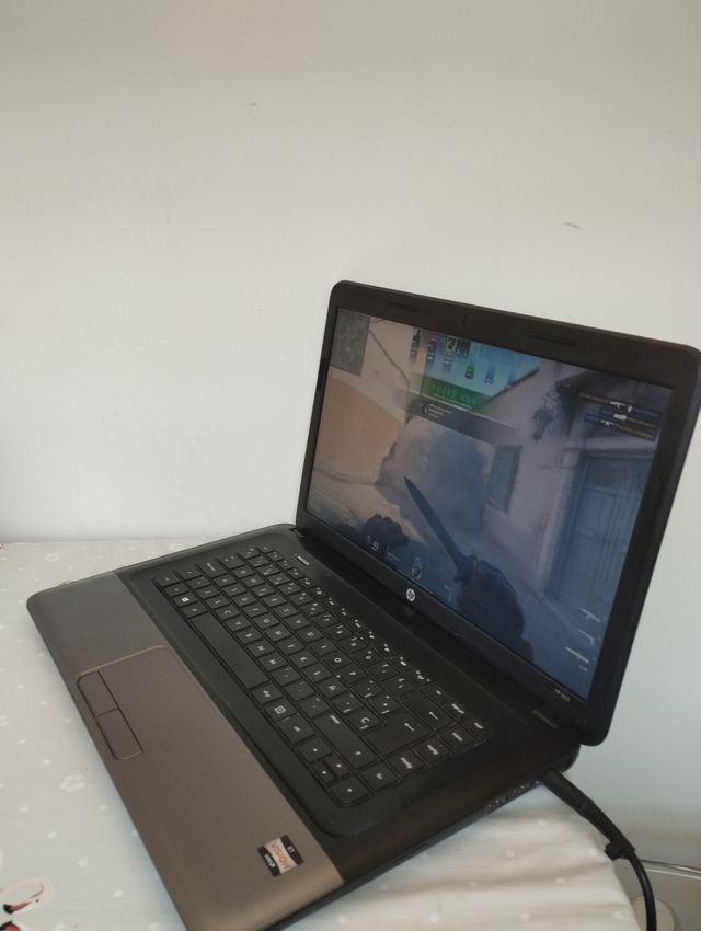 Portátil HP 655 Gris - Ordenador usado