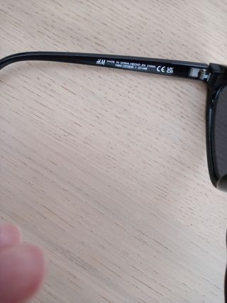 Gafas sol negras estilo gatuno sin graduar