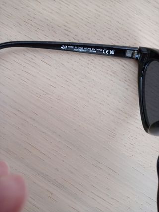 Gafas sol negras estilo gatuno sin graduar