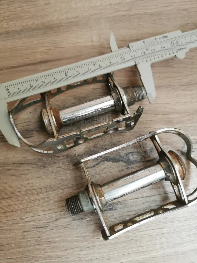 Pedales bici antiguos - 4 parés