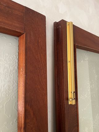Puerta vidriera doble madera maciza
