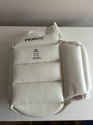 Protección. Karate Fujimae