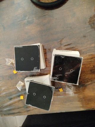 3 Interruptores táctiles Ubaro