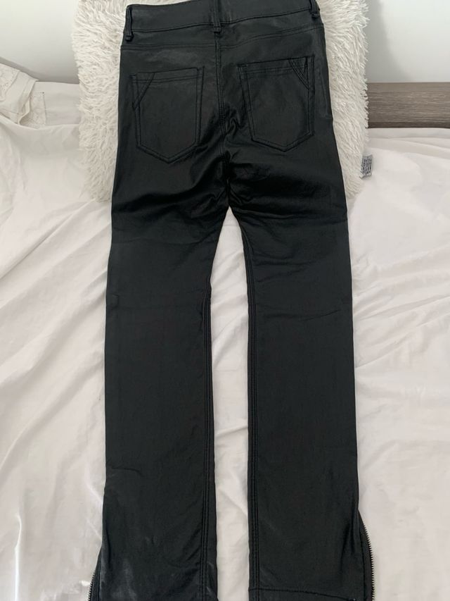 Pantalones pitillo negros - Bershka Talla 34