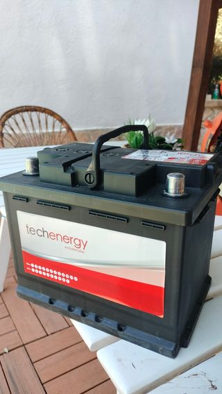 Batería Coche Techenergy 60Ah AGM Seminueva